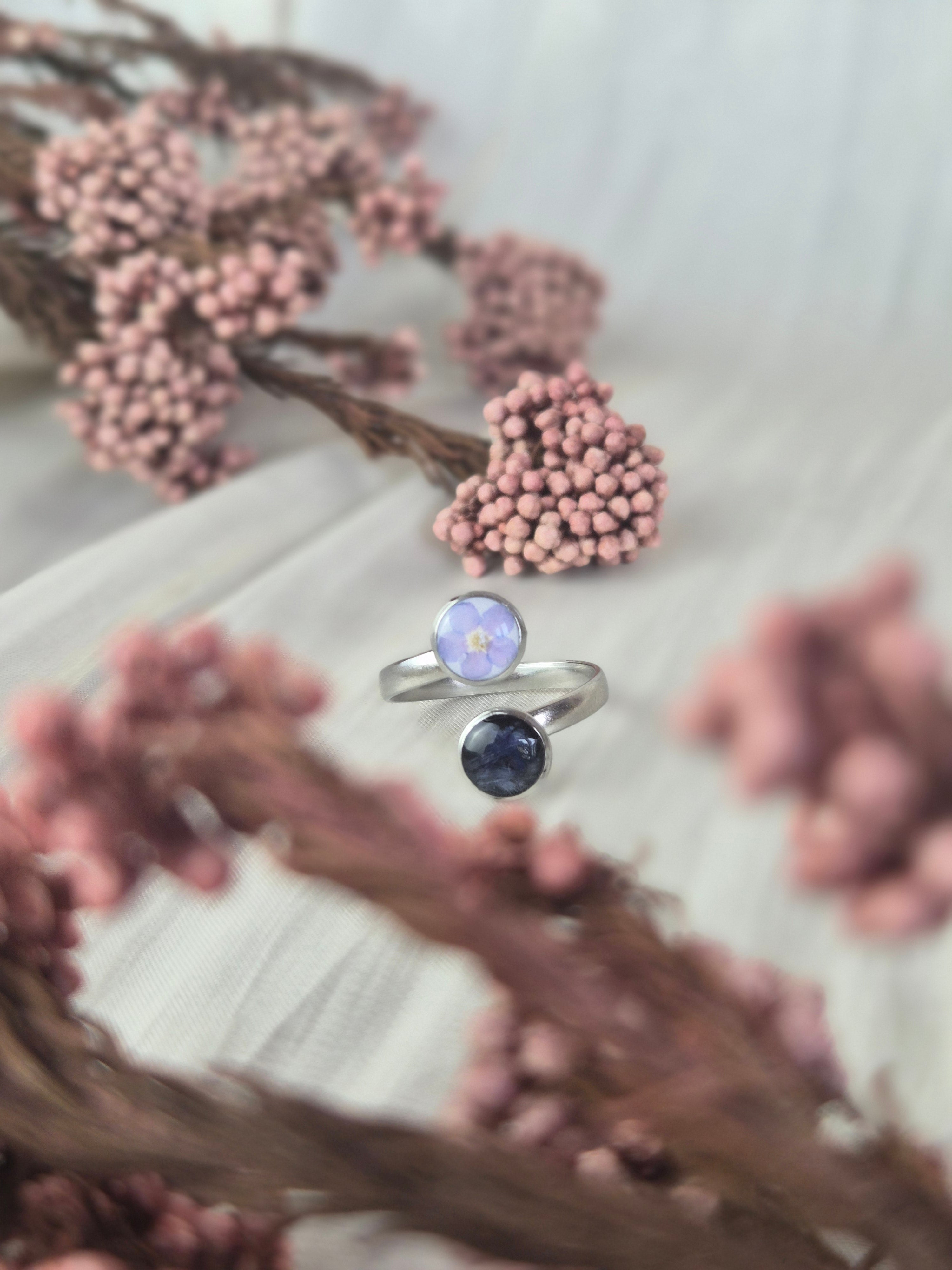 Adjustable Ring with Real Forget-Me-Not and Cornflower Petals