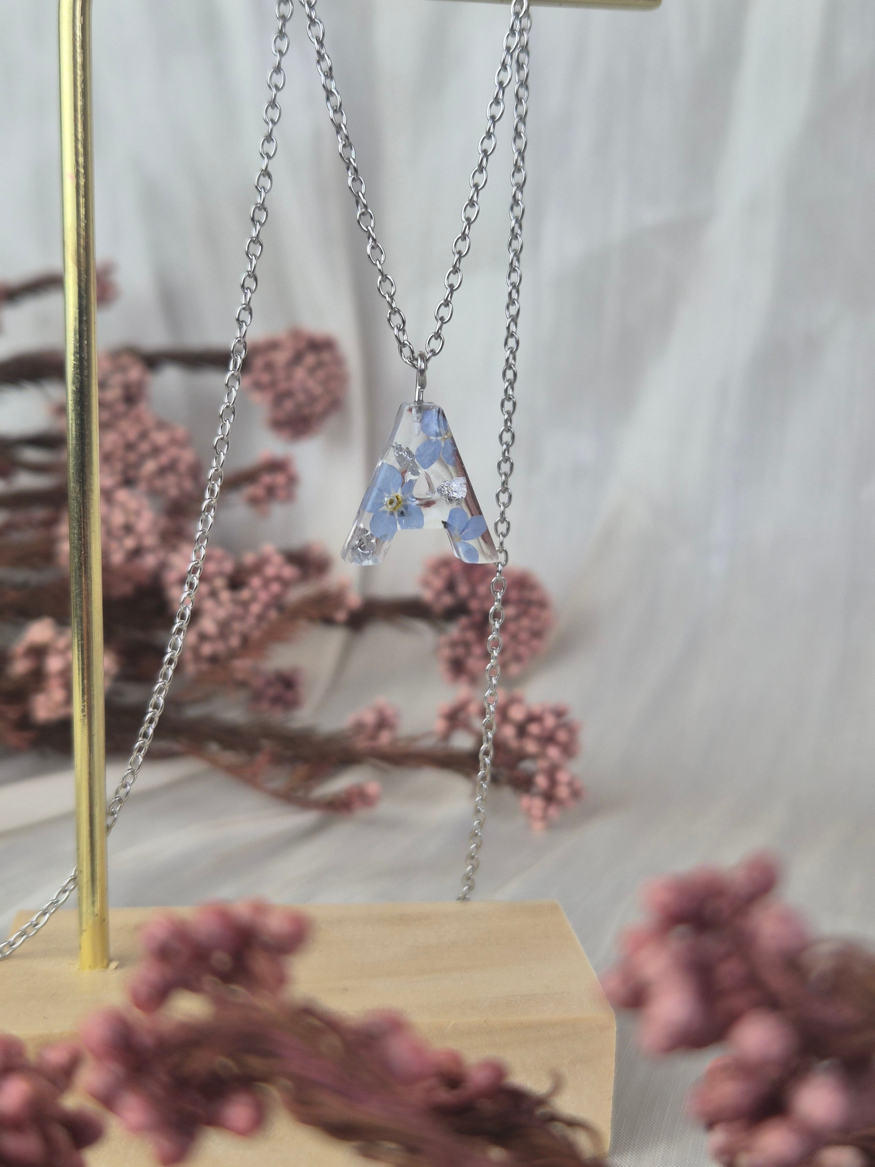 Personalized Initial Necklace with Real Forget-Me-Not Flowers – Handmade Botanical Jewelry