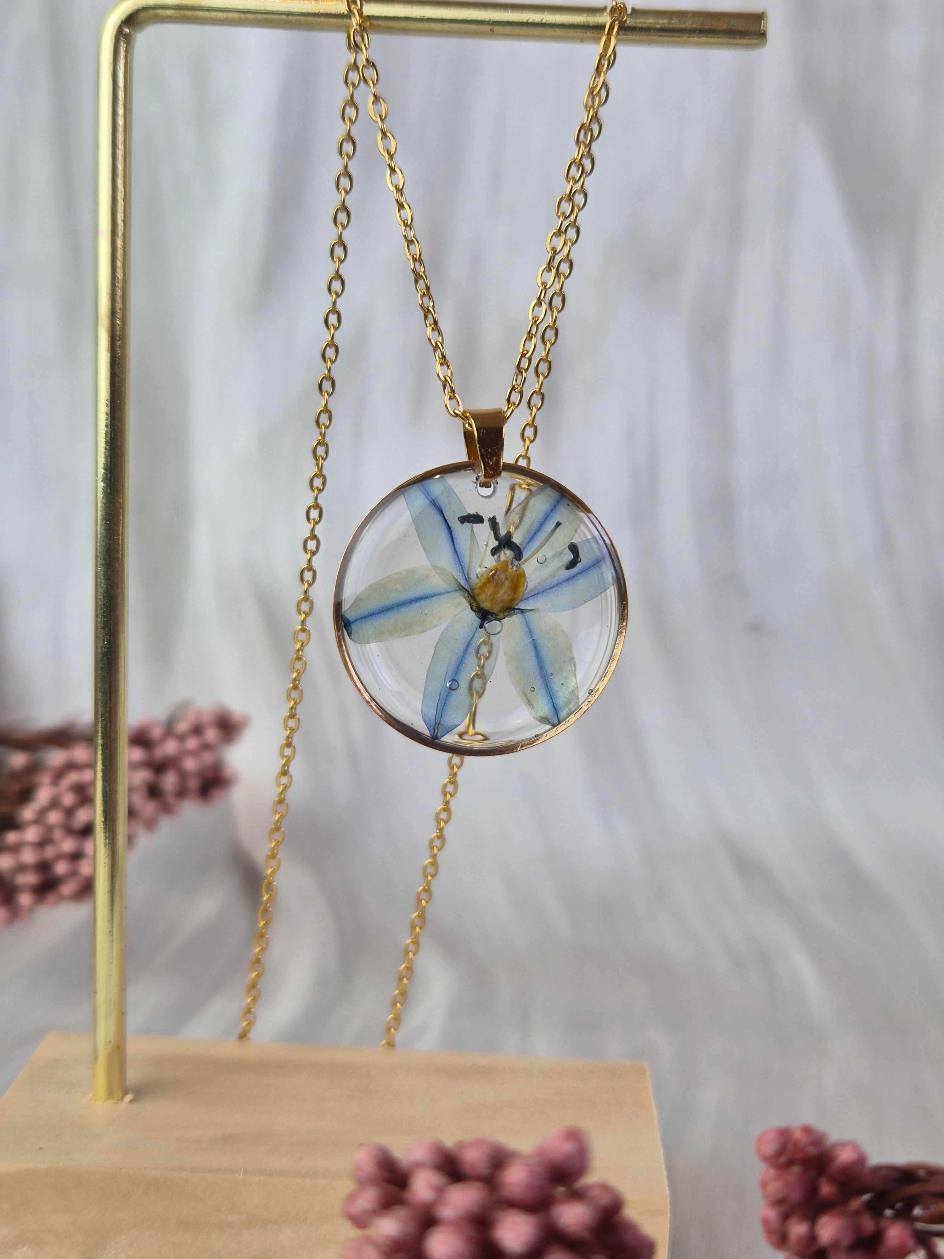Real Scilla Resin Pendant